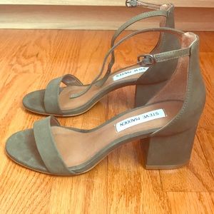 Steve Madden Navy Green Block Heels